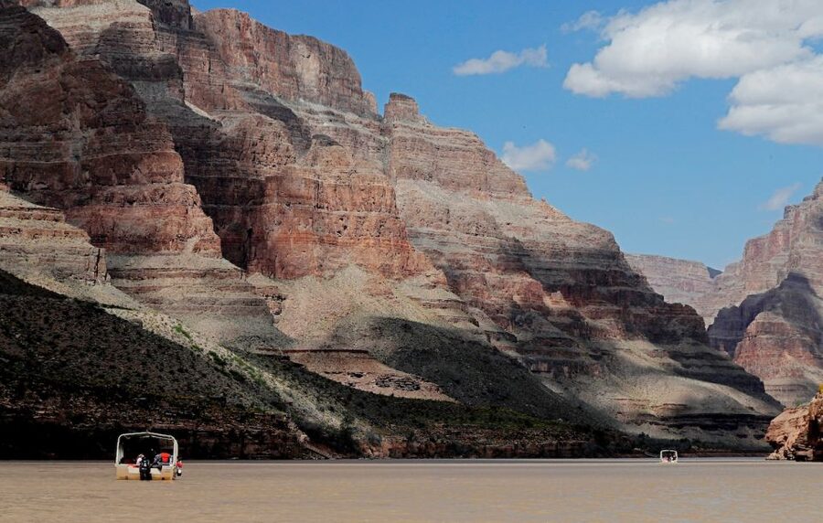 Las Vegas: Grand Canyon Helicopter Ride, Boat Tour & Skywalk - Group Size, Guides, and the Little Details That Make It Feel Organized
