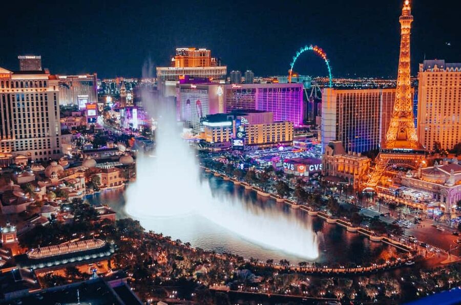 Las Vegas: Helicopter Tour of the Strip with Window Seats - Key things I’d plan around
