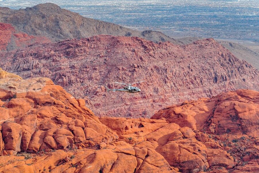 Las Vegas: Red Rock Canyon and Vegas Strip Helicopter Tour - Calico Hills: color layers and shapes you can spot fast