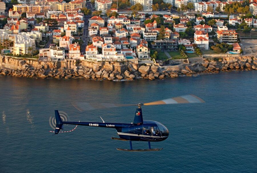 Lisbon: Sightseeing Helicopter Tour Over Belem and Caparica - Robinson 44 in 15 Minutes: Why This Flight Works