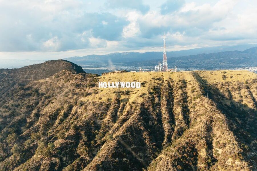 Los Angeles: Private 1-Hour Sightseeing Helicopter Tour - Where You Start: Van Nuys, Quick Check-In, Then the Briefing