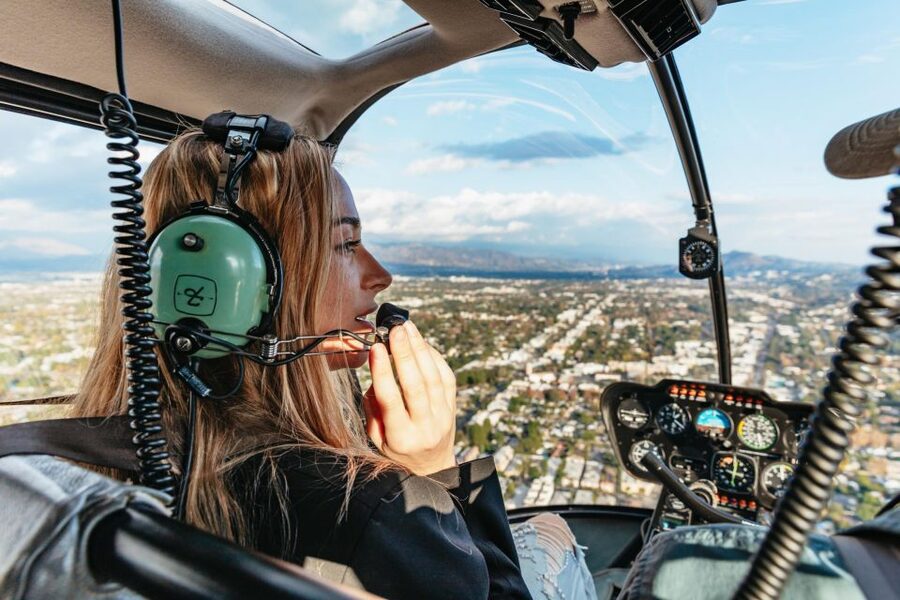 Los Angeles: Private 1-Hour Sightseeing Helicopter Tour - The Hollywood Sign Pass: Getting Close Without the Road Trip Chaos