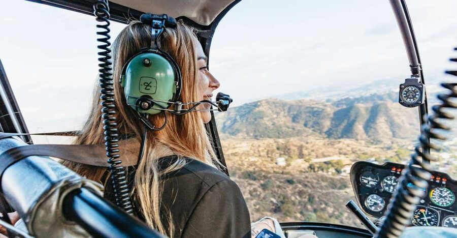 Los Angeles: Private 1-Hour Sightseeing Helicopter Tour - Universal Studios Hollywood: Seeing the Place in Context