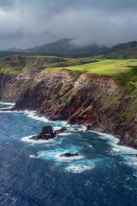 Maui: Waterfalls of West Maui and Molokai Helicopter Tour - Price and value: what $419 buys you for 50 minutes of flight