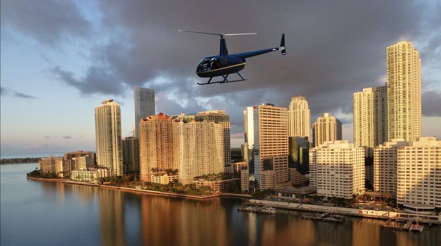 Miami: 30-Minute Helicopter Tour - Beach, Downtown & Islands - Why This 30-Minute Helicopter Loop Works So Well in Miami