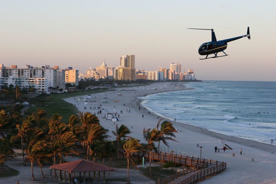 Miami: 30-Minute Private Helicopter Tour with Champagne - Inside the Robinson R44: Noise Control, Seats, and Photo Time