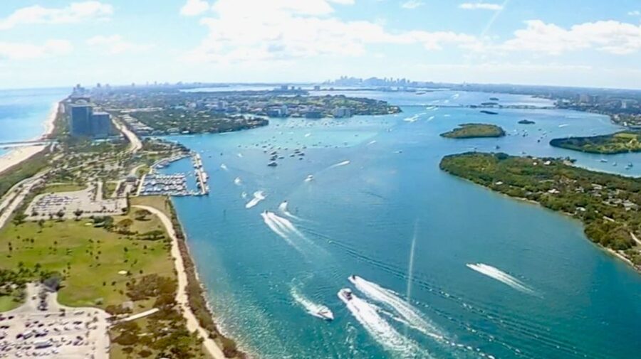 Miami: 30-Minute Private Helicopter Tour with Champagne - Biscayne Bay and Key Biscayne: Where Wildlife Spotting Enters the Story
