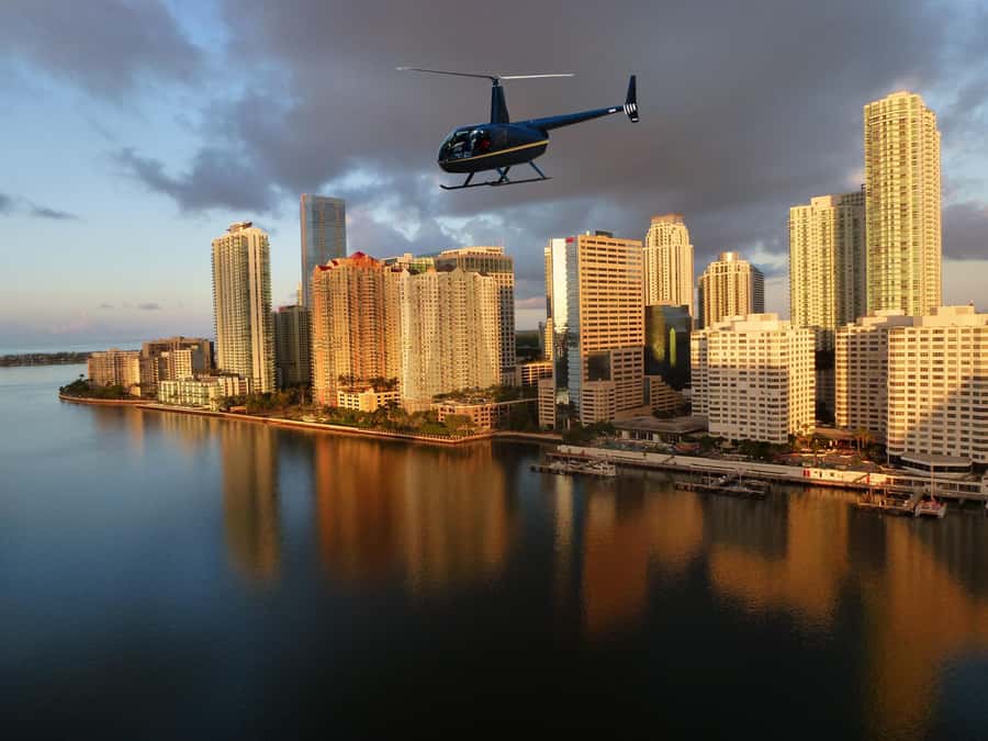 Miami: Luxury Private Helicopter Tour - Robinson R44 Private Flight: What It Feels Like Up There