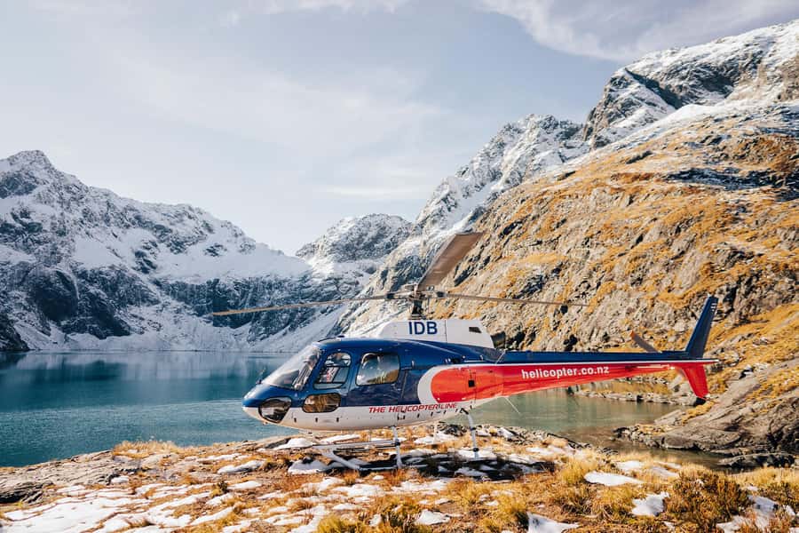 Milford Sound: 1.5-Hour Helicopter Tour with Two Landings - Why Milford Sound looks different from the sky