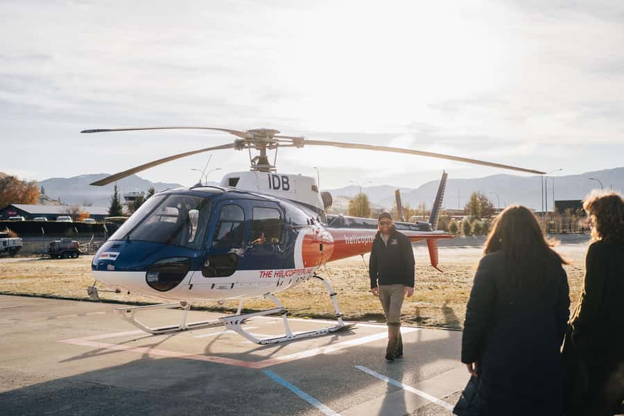 Milford Sound: 1.5-Hour Helicopter Tour with Two Landings - Weather, timing, and the booking realities you should plan for