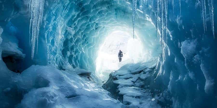 Mount Cook: 3-Hour Tasman Glacier Helicopter Ride and Hike - Why this heli-hike feels more like an ice expedition than a tour