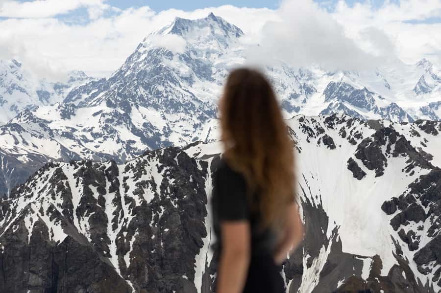 Mount Cook: Scenic Helicopter Flight with Alpine Landing - Weather, reschedules, and snow landings: plan smart