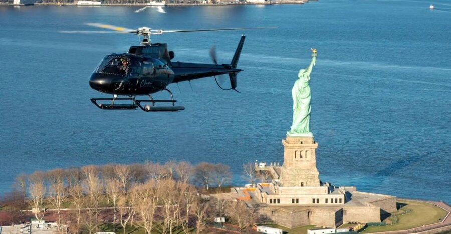 NYC: Big Apple Helicopter Tour - The 20- and 30-Minute Options: Extending Past Central Park to Yankee Stadium