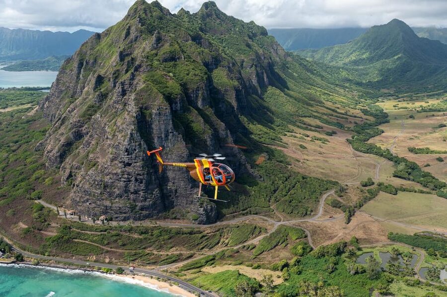Oahu: Magnum P.I. Doors-Off Helicopter Tour - Hanauma Bay: the “from-above” moment for nature lovers
