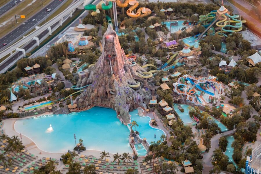 Orlando: Narrated Day Helicopter Flight Over Theme Parks - The Pilot Narration: More Than Sightseeing