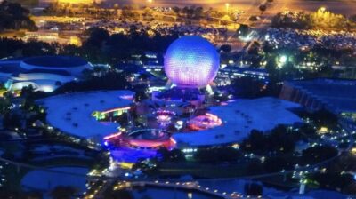 Orlando: Theme Parks After-Hours Helicopter Flight - The view: 180-degree windows over Harry Potter and the Disney skyline