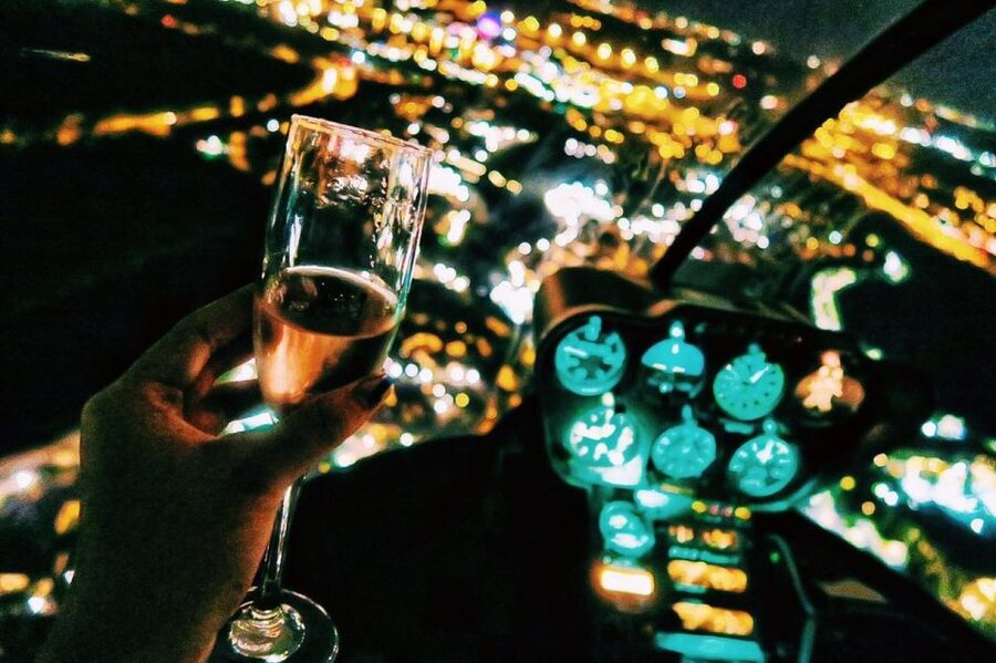 Orlando: Theme Parks After-Hours Helicopter Flight - Timing, fireworks, and the reality of night skies