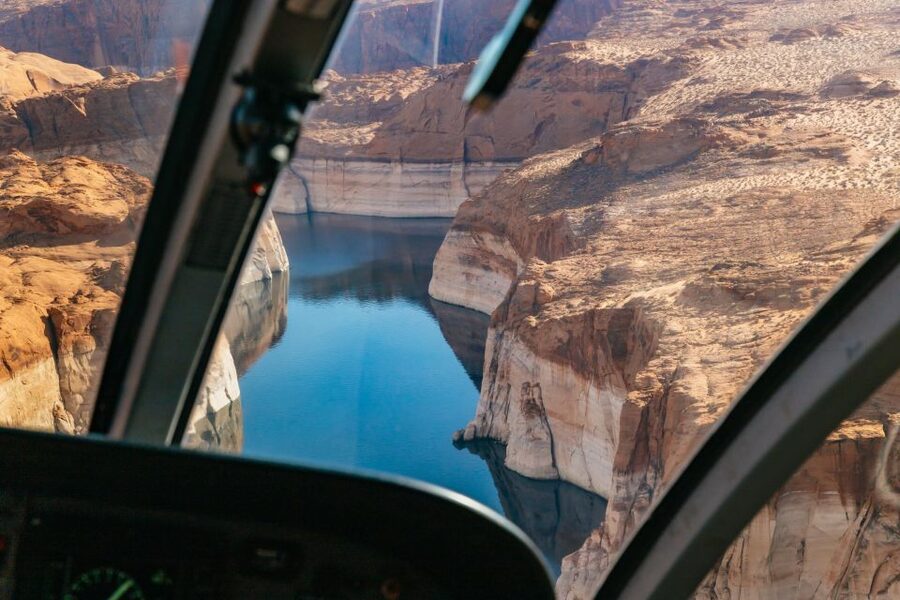 Page: Horseshoe Bend Helicopter Flight & Tower Butte Landing - Value and the $299 Price Tag: Is It Worth It?