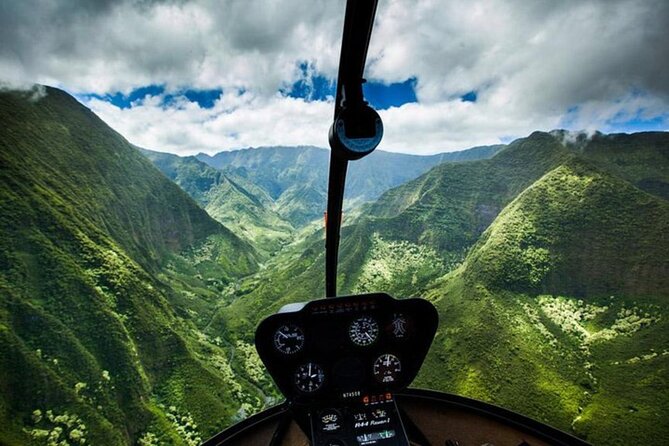 Path to Pali Passage - 30 Min Helicopter Tour - Doors Off or On - Passing Over Pearl Harbor and the USS Arizona Memorial