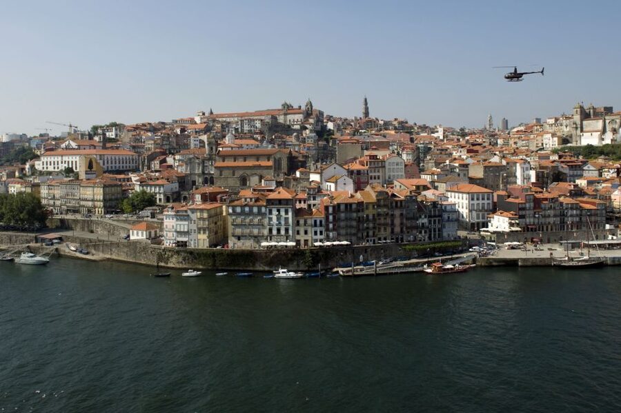 Porto Atlântico Helicopter Tour - Foz and Miramar: seeing where Porto turns toward the Atlantic