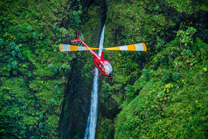 Private 45 Minute Helicopter Tour with Romantic Landing - Diamond Head Crater: the best kind of steep