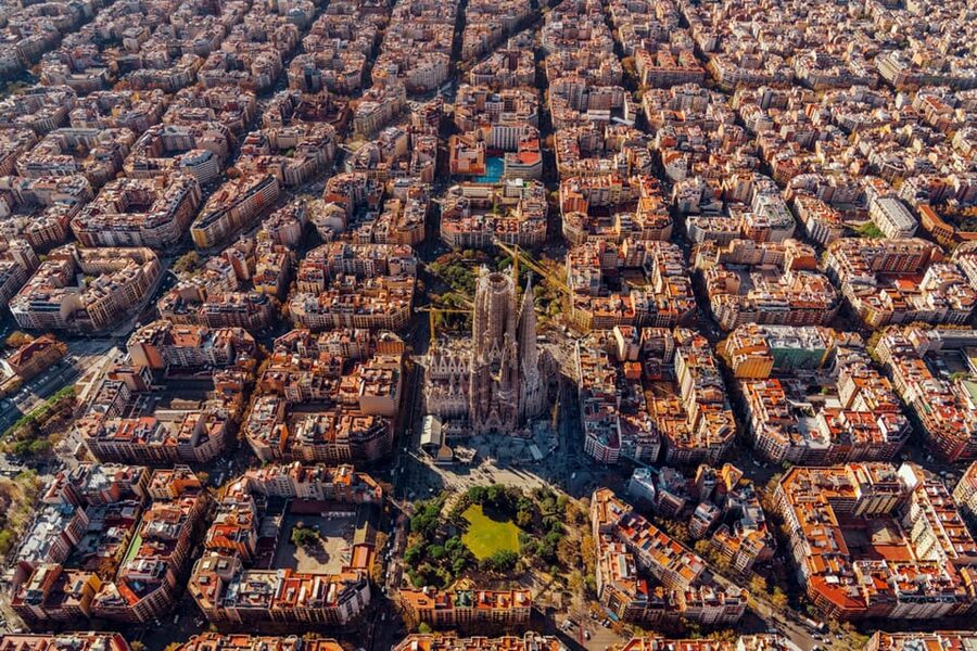 Private Barcelona & Montserrat Helicopter Tour - Choosing Your Time: 7 Minutes vs 12 vs 35 vs 40
