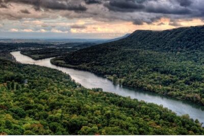Private Helicopter Tour- Tennessee River Run - Where it starts: the meeting point and timing to plan around