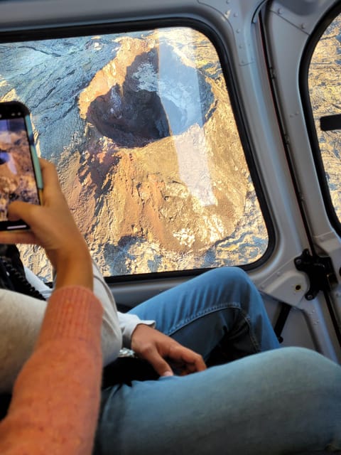 Reykjavik: 45-Minute Volcano Sightseeing Helicopter Tour - What the Pilot Guidance Adds (Beyond Pretty Views)