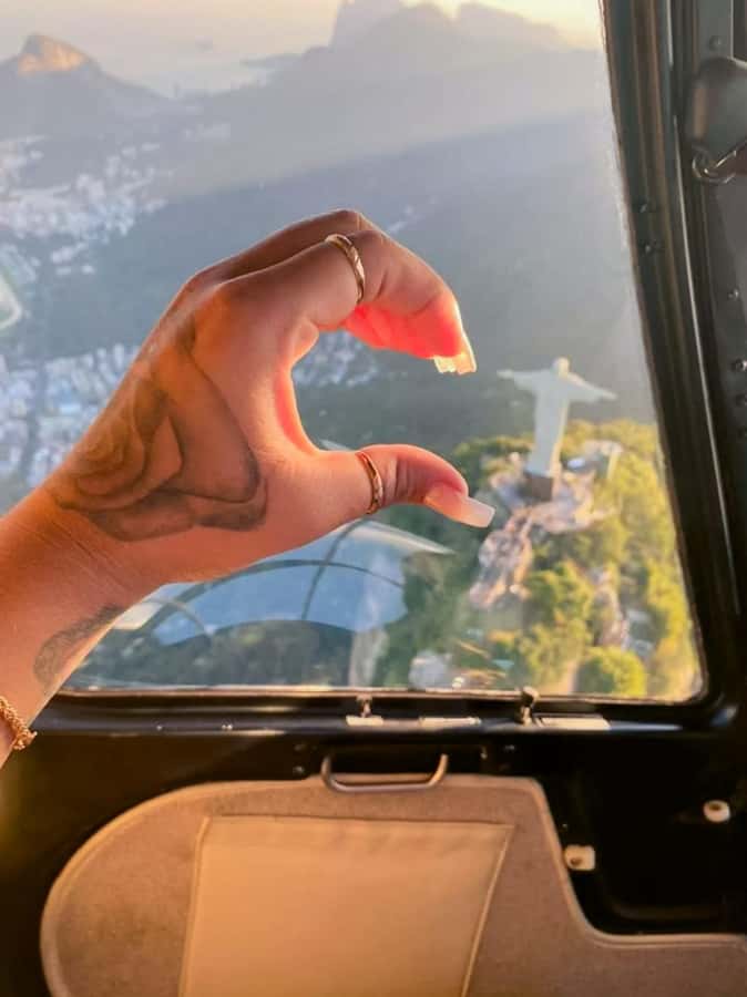 Rio de Janeiro: Helicopter Flight Christ the Redeemer 30 min - Who this helicopter flight is best for