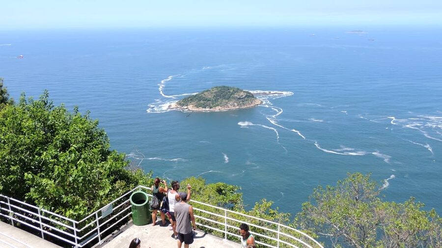 Rio de Janeiro: Sugar Loaf with Lunch and Helicopter Flight - Lunch at a barbecue restaurant: keep it simple, then get ready for the flight