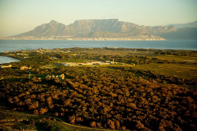 Robben Island Scenic Helicopter Flight - Small Groups, Shared Flights, and Why Seating Matters