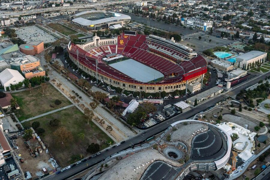 Santa Monica: Hollywood & Beyond Helicopter Tour - Downtown LA overhead: LA Live, LA Coliseum, and Crypto.com Arena