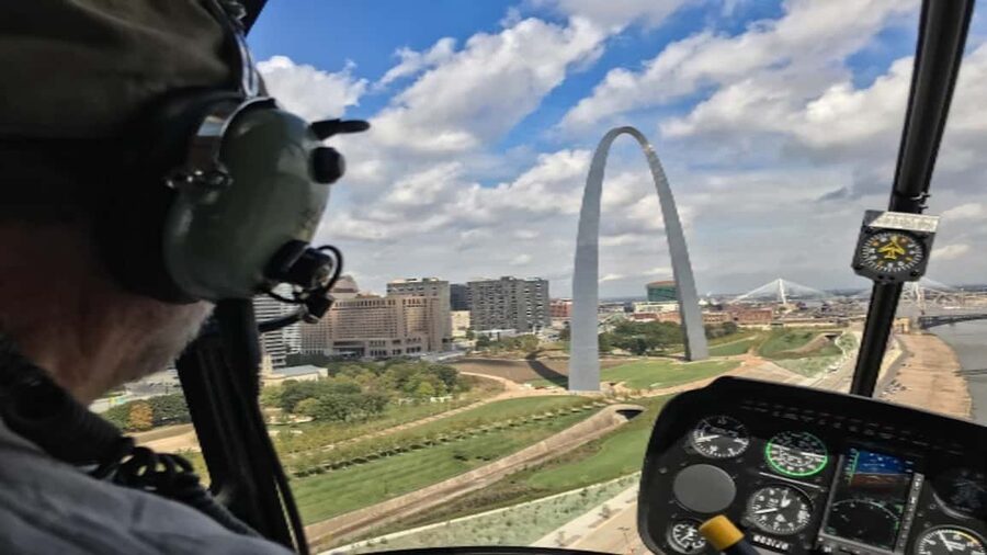 St. Louis Premium Driving Tour with Helicopter Ride & Cruise - Helicopter Over St. Louis: Aerial Views That Can Feel Brief