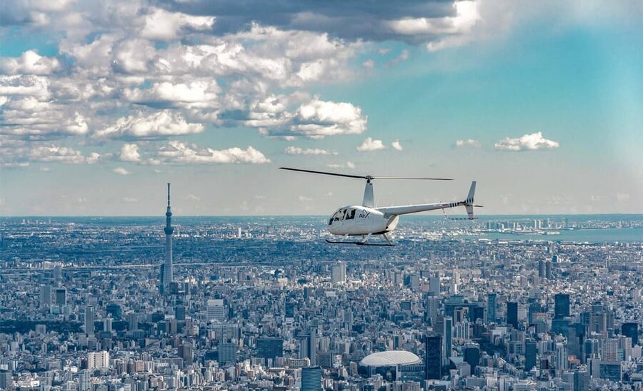 Tokyo: Guided Helicopter Ride - Tokyo Heliport to first flight views: what the experience feels like