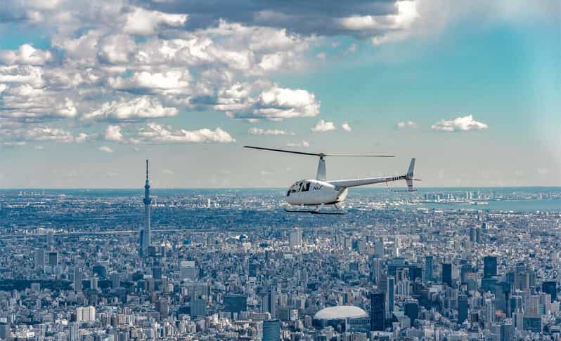 Tokyo: Guided Helicopter Ride - Safety and rules that affect your packing plan