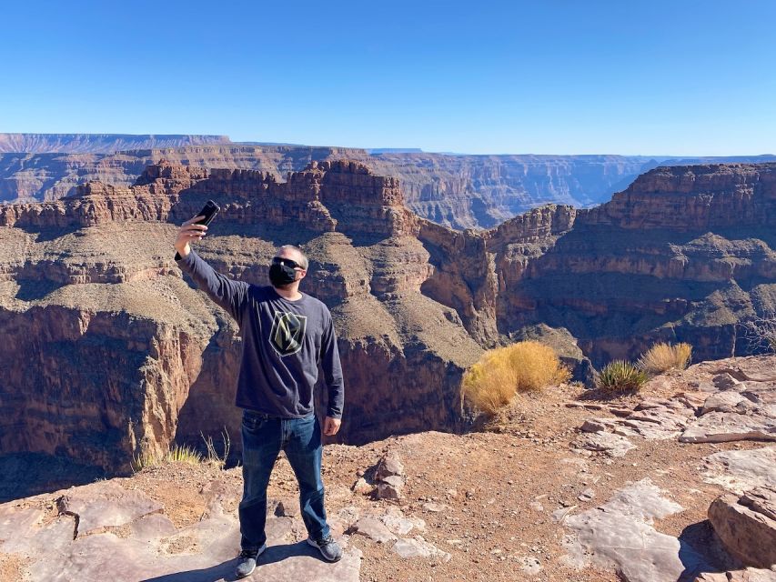 Vegas: VIP West Rim Helicopter Tour + Skywalk Option - Eagle Point and the eagle-shaped rock formation