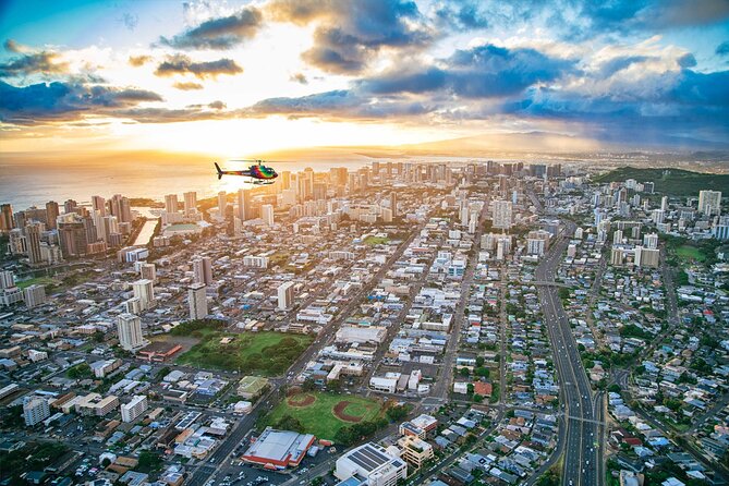 Waikiki Sunset - 50 Min Helicopter Tour - Doors Off or On - Ka‘a‘awa Valley and Sacred Falls: the wow that isn’t just a beach