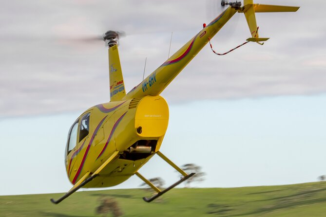 Western Ridge & Valley Floor: 20-Minute Helicopter Flight - Safety briefing, your pre-flight photo, and what happens before you lift off