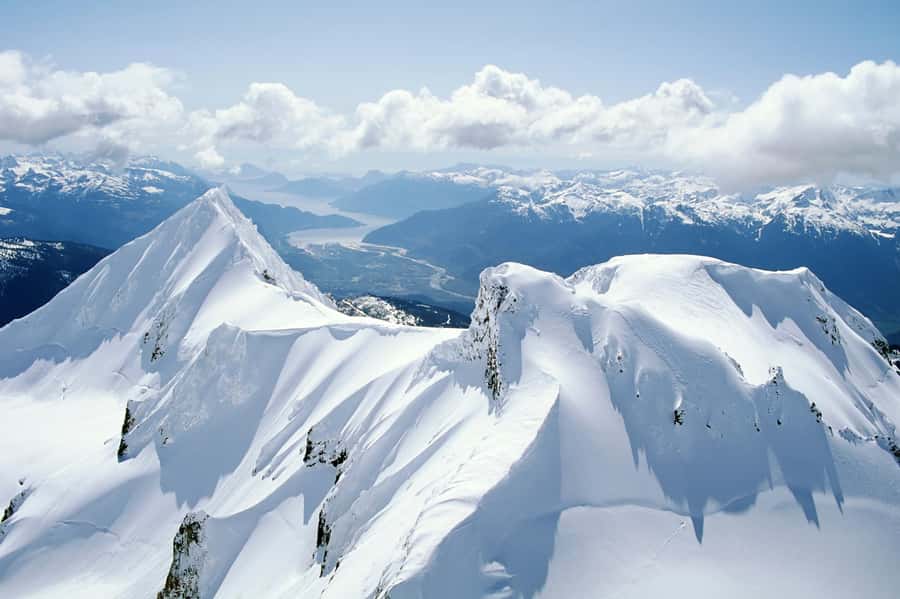 Whistler: Glacier Helicopter Tour over Wedge Mountain - Meeting point and the 15-minute arrival rule