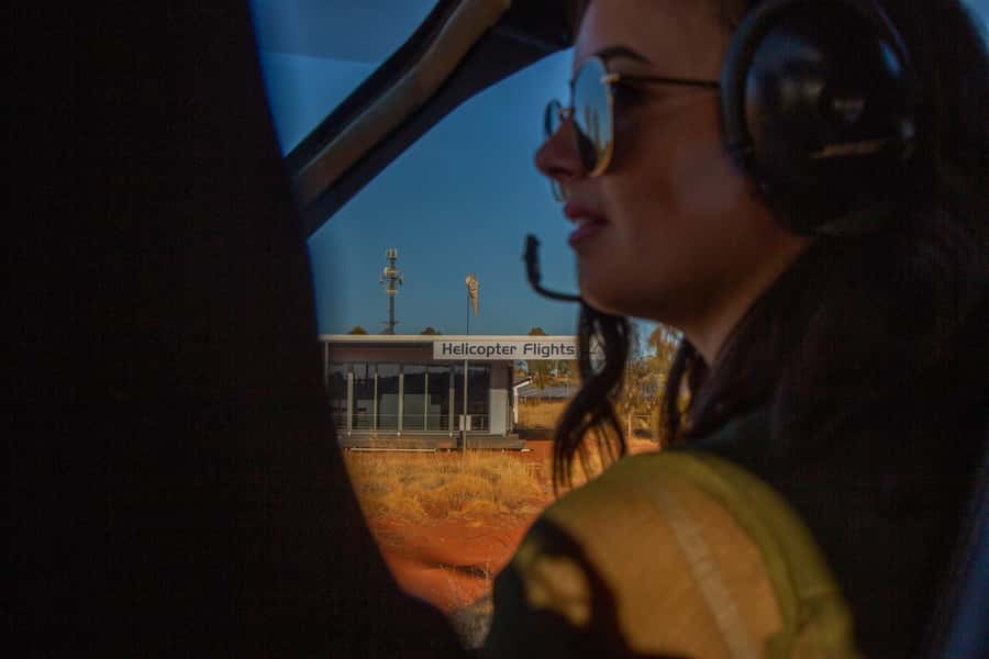Yulara: Uluru and Kata Tjuta Sunset Helicopter Tour - Photo and sunset tips: getting postcard shots without fighting reflections